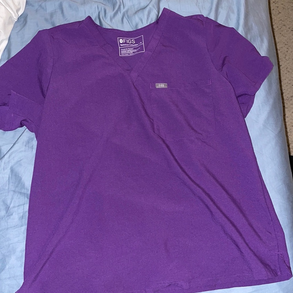 Figs Catarina scrub top in Ultra Violet